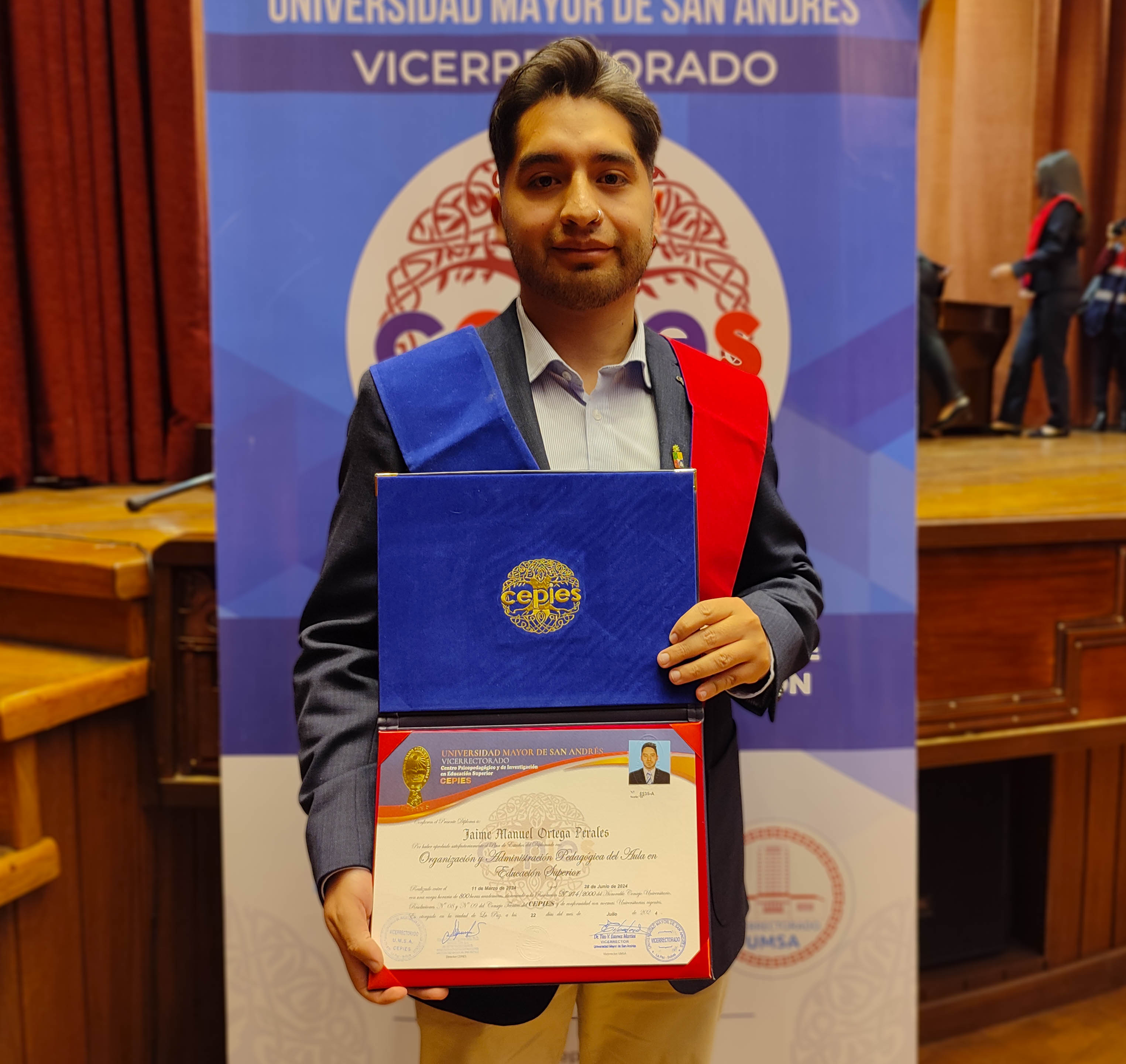 Graduación 19 